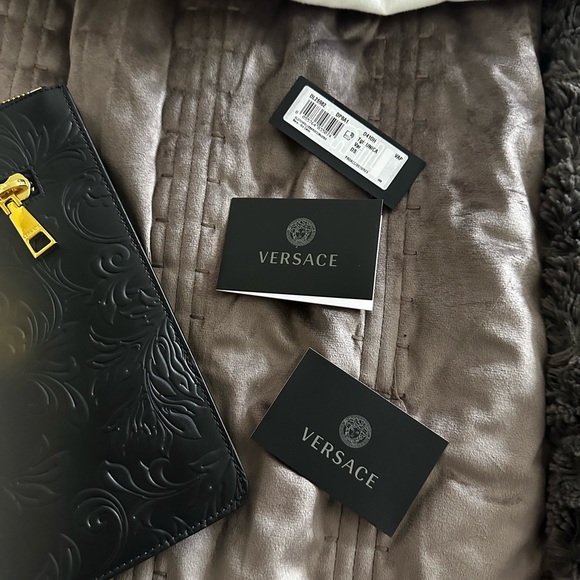 Versace Black Embossed huge size Clutch - Picture 8 of 9